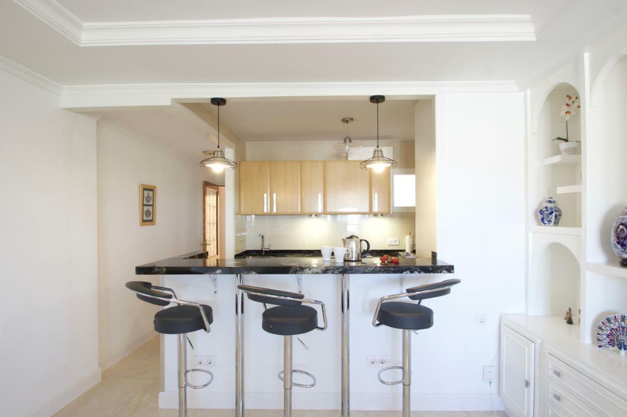 R&E Apartment Torremolinos Dış mekan fotoğraf
